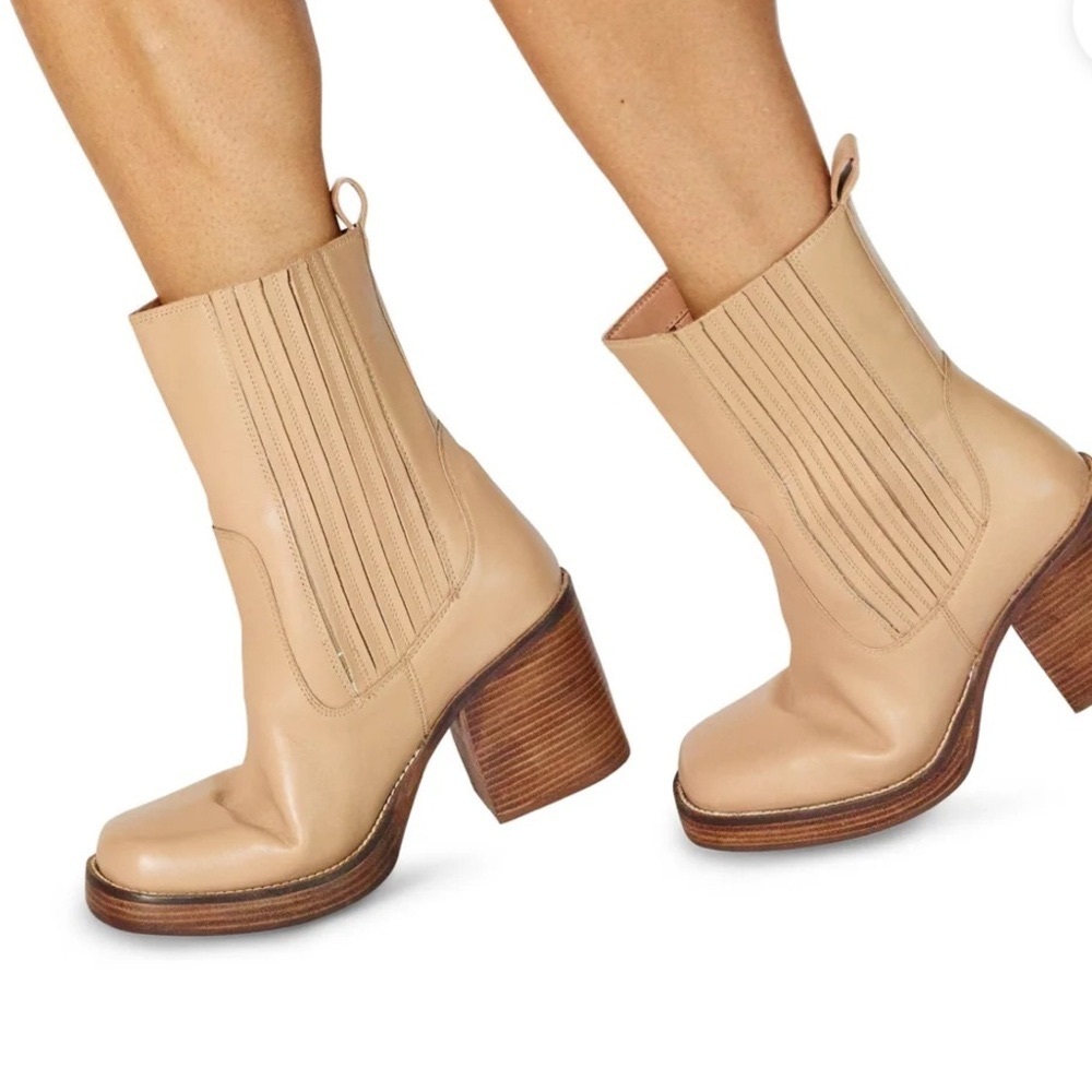 NWT Seychelles Sweet Escape Classic Tan Ankle Boots-Size 10
